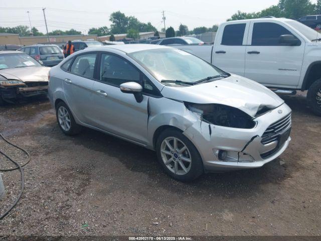  Salvage Ford Fiesta