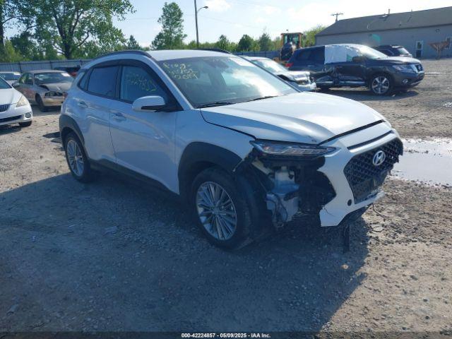  Salvage Hyundai KONA