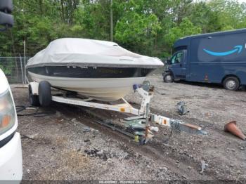  Salvage Bayliner 195 Br(**) Discovery Runa