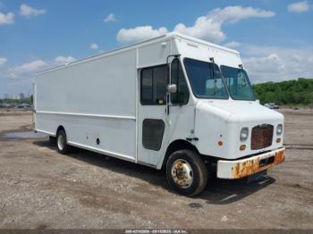  Salvage Freightliner Chassis