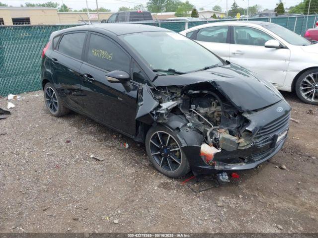  Salvage Ford Fiesta