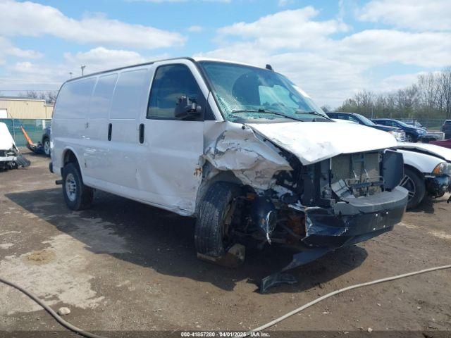  Salvage GMC Savana