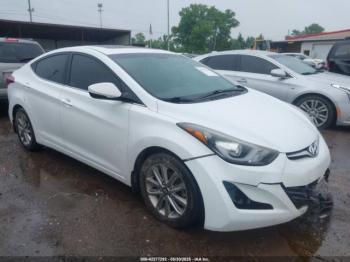  Salvage Hyundai ELANTRA