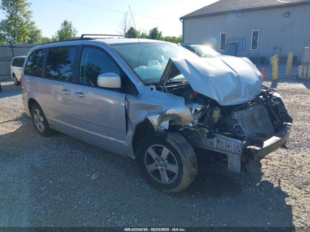  Salvage Dodge Grand Caravan