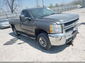  Salvage Chevrolet Silverado 2500