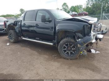  Salvage GMC Sierra 2500