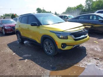 Salvage Kia Seltos