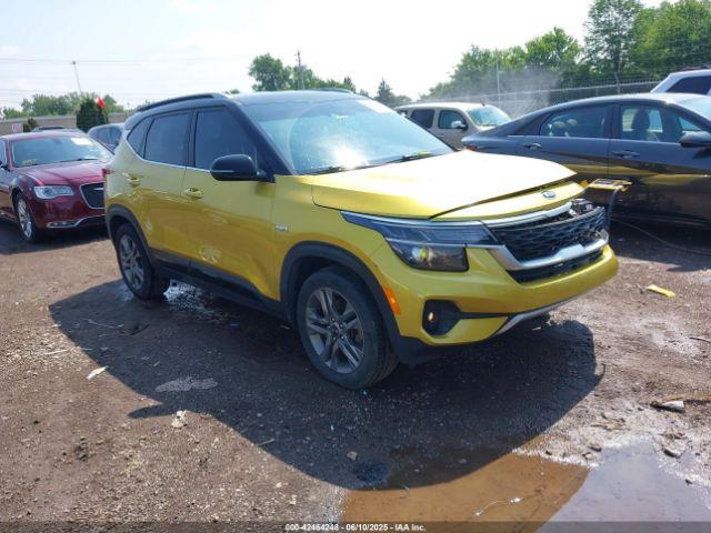  Salvage Kia Seltos
