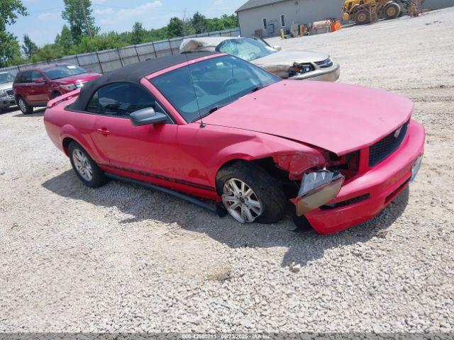  Salvage Ford Mustang