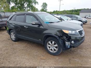  Salvage Kia Sorento