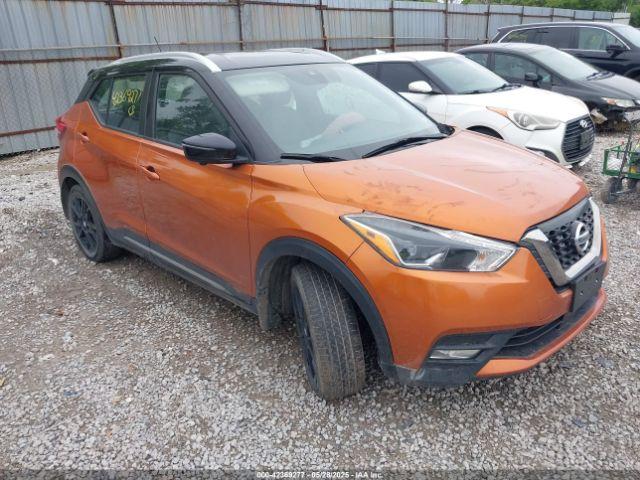  Salvage Nissan Kicks