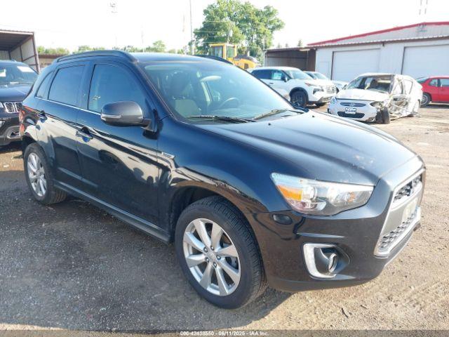  Salvage Mitsubishi Outlander