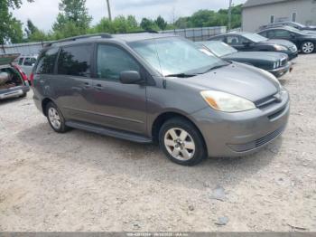  Salvage Toyota Sienna