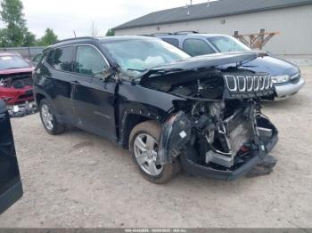  Salvage Jeep Compass