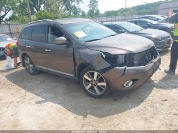  Salvage Nissan Pathfinder
