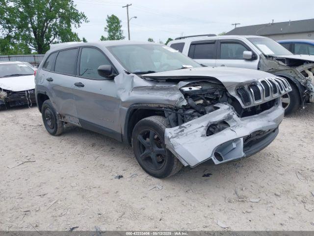  Salvage Jeep Cherokee