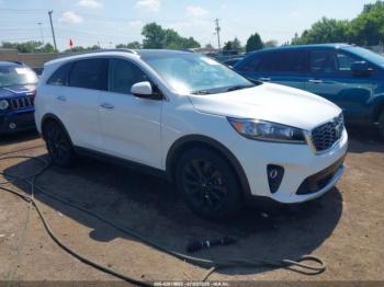  Salvage Kia Sorento