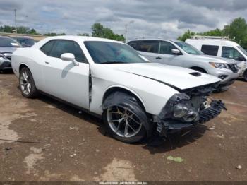  Salvage Dodge Challenger