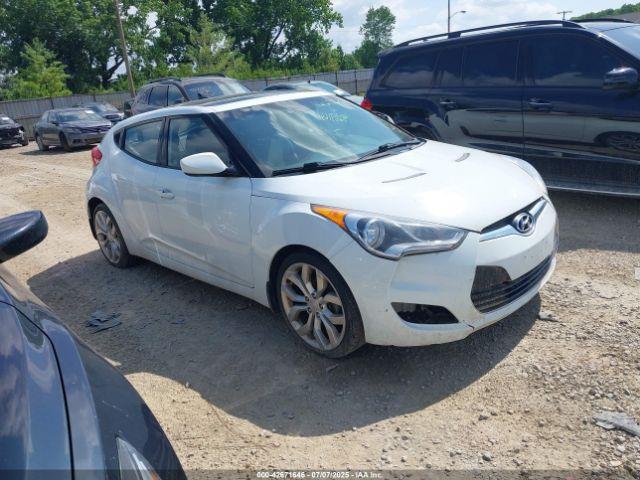 Salvage Hyundai VELOSTER