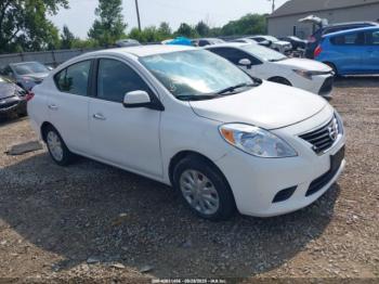  Salvage Nissan Versa