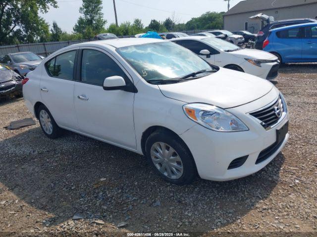  Salvage Nissan Versa