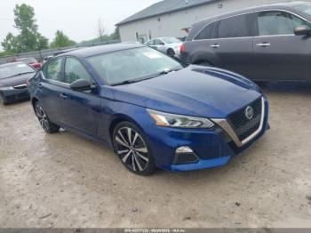  Salvage Nissan Altima