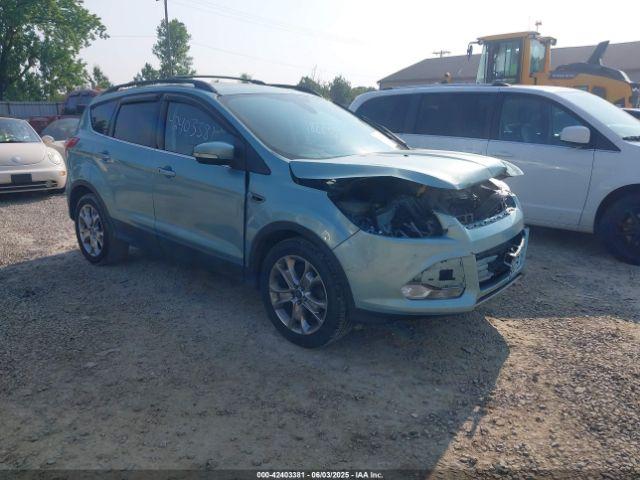  Salvage Ford Escape
