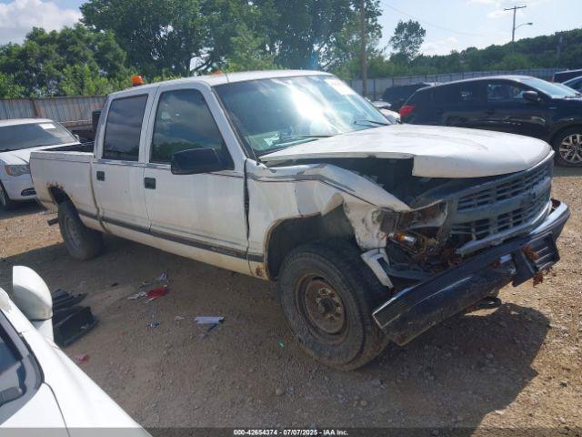  Salvage Chevrolet C2500