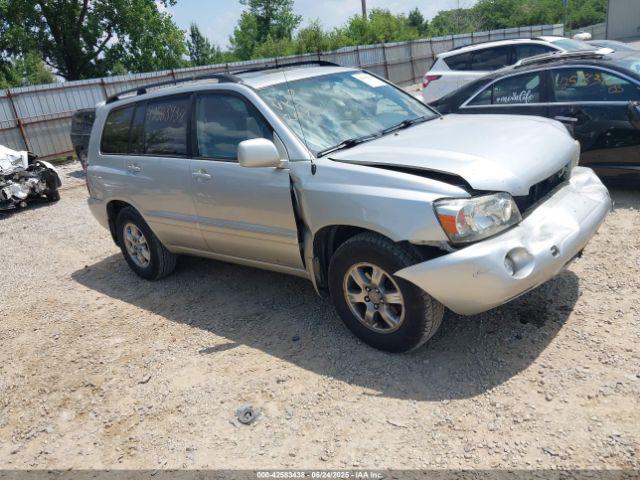  Salvage Toyota Highlander