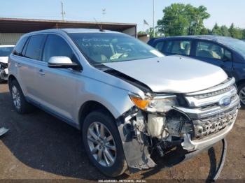  Salvage Ford Edge