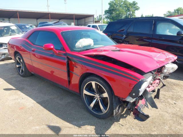  Salvage Dodge Challenger
