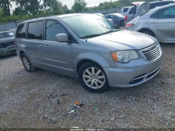  Salvage Chrysler Town & Country