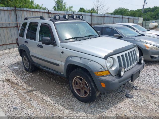  Salvage Jeep Liberty