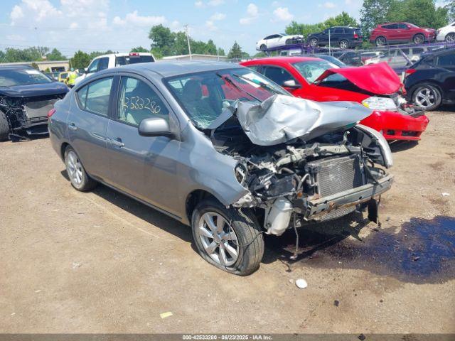  Salvage Nissan Versa