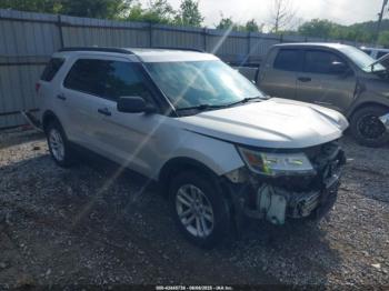  Salvage Ford Explorer