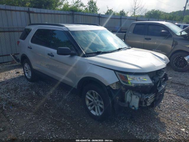  Salvage Ford Explorer