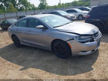  Salvage Chrysler 200