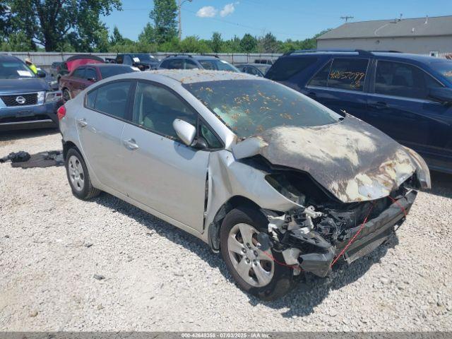  Salvage Kia Forte
