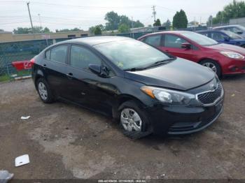  Salvage Kia Forte