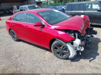  Salvage Kia Forte