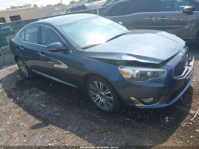  Salvage Kia Cadenza