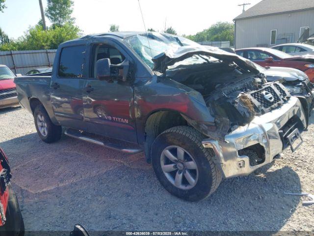  Salvage Nissan Titan