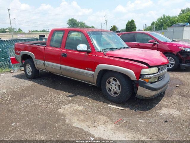  Salvage Chevrolet Silverado 1500