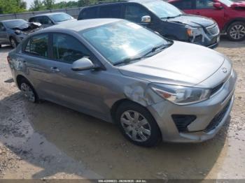  Salvage Kia Rio