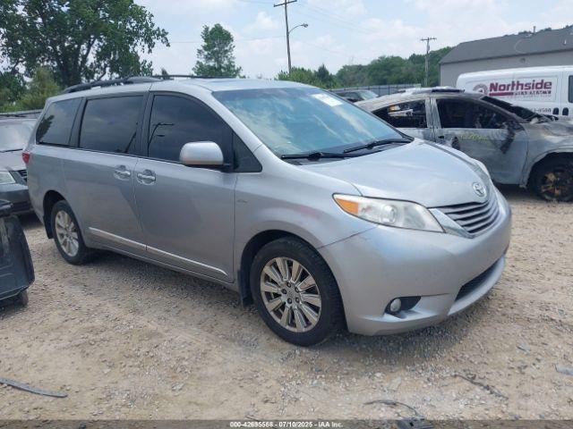  Salvage Toyota Sienna