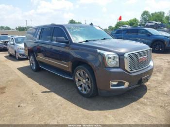  Salvage GMC Yukon