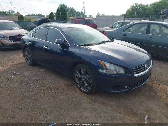  Salvage Nissan Maxima