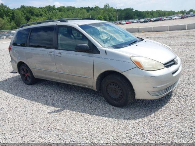  Salvage Toyota Sienna