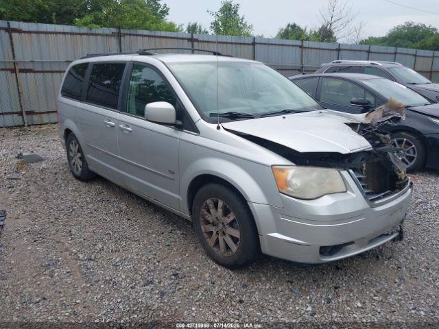 Salvage Chrysler Town & Country
