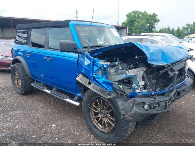  Salvage Ford Bronco
